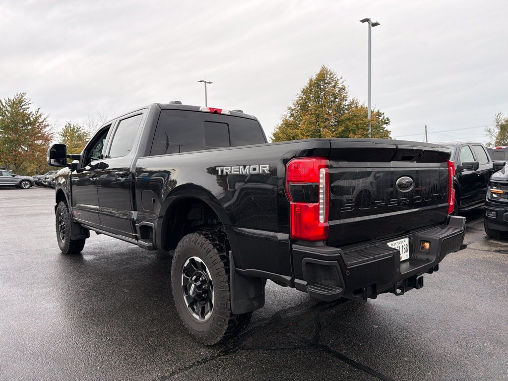 Certified 2025 Ford F250 Lariat w/ Lariat Ultimate Package AWD/4WD image 4