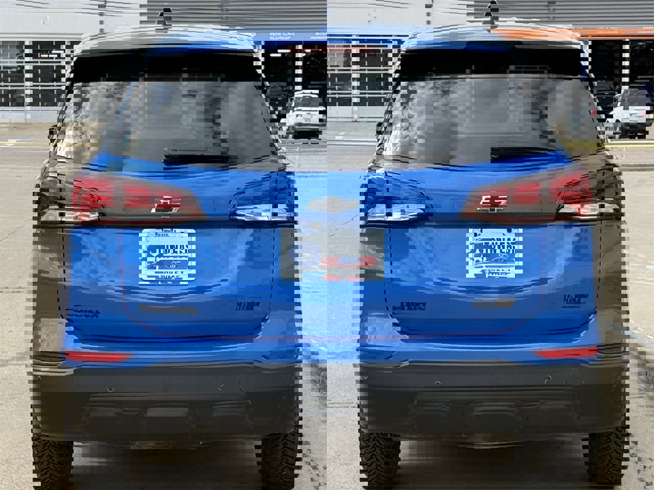 Used 2024 Chevrolet Equinox LS w/ LS Convenience Package image 5