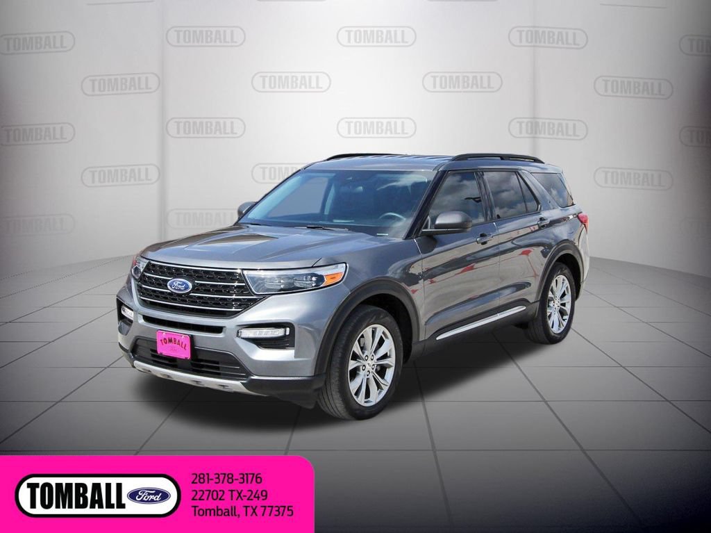 Certified 2023 Ford Explorer XLT w/ Equipment Group 202A RWD image 3