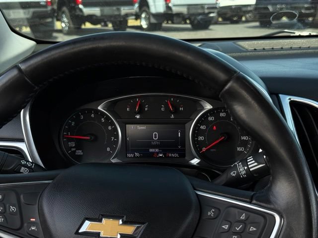 Used 2020 Chevrolet Equinox LT w/ Driver Convenience Package FWD image 14