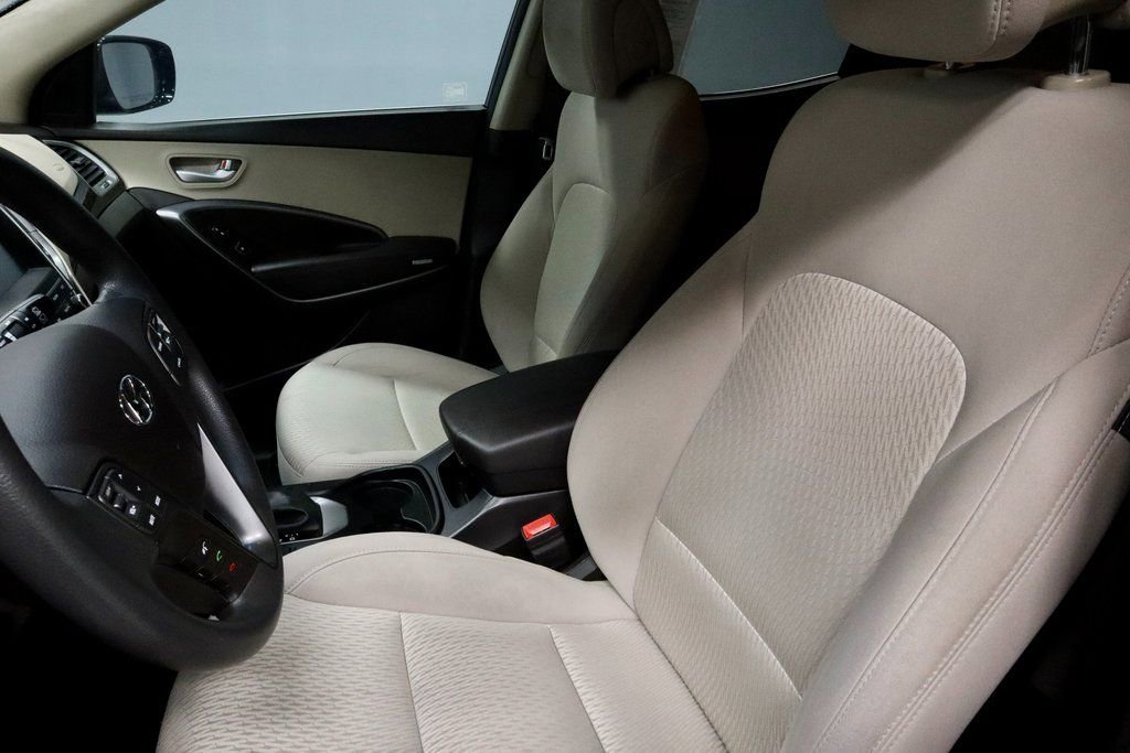 Used 2017 Hyundai Santa Fe Sport image 26