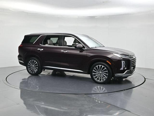 Used 2024 Hyundai Palisade Calligraphy AWD/4WD image 3