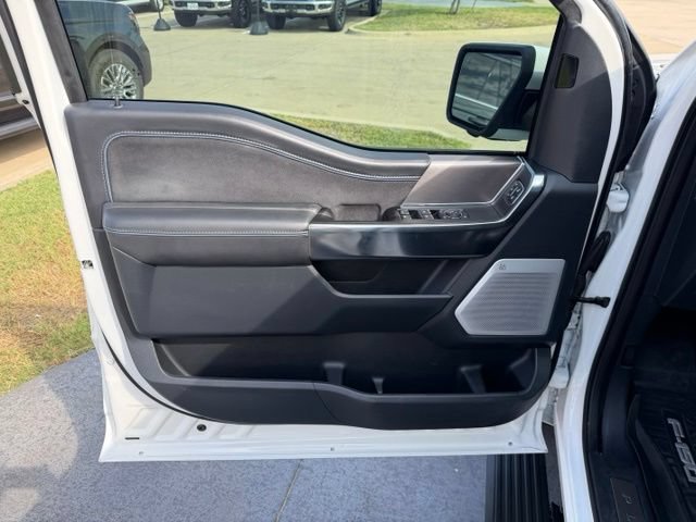 Certified 2025 Ford F150 Platinum w/ Equipment Group 702A High AWD/4WD image 10