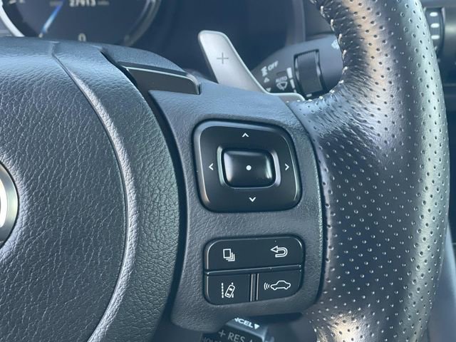 Used 2023 Lexus IS 350 F Sport w/ Accessory Package RWD image 10