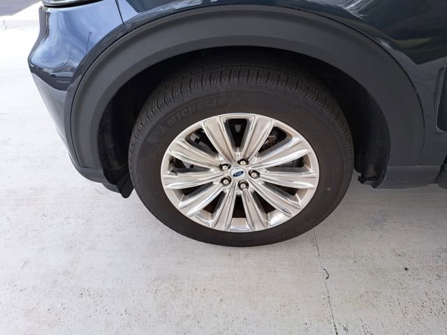 Certified 2023 Ford Explorer Limited w/ Limited Technology Package image 27