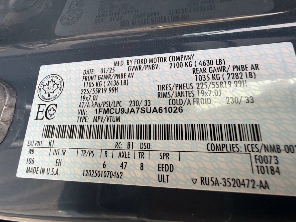 Certified 2025 Ford Escape Platinum AWD/4WD image 49