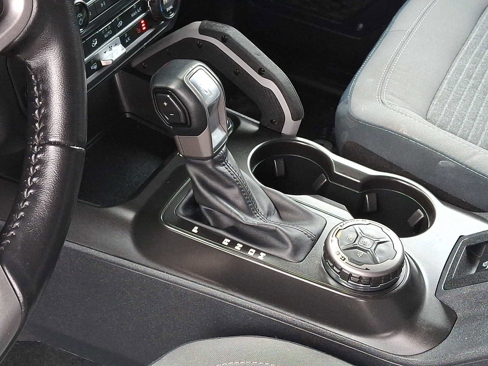 Certified 2023 Ford Bronco Outer Banks image 14