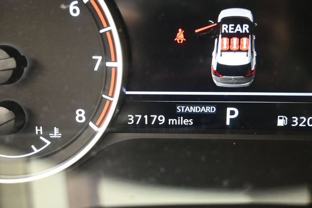 Used 2025 Nissan Rogue SV FWD image 18