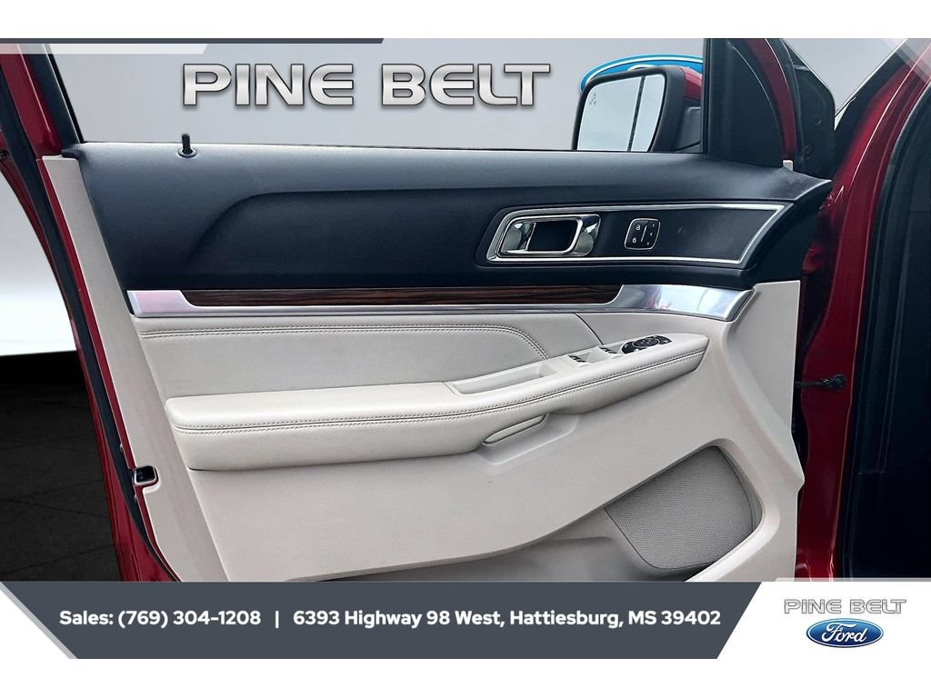 Certified 2019 Ford Explorer Limited FWD image 17