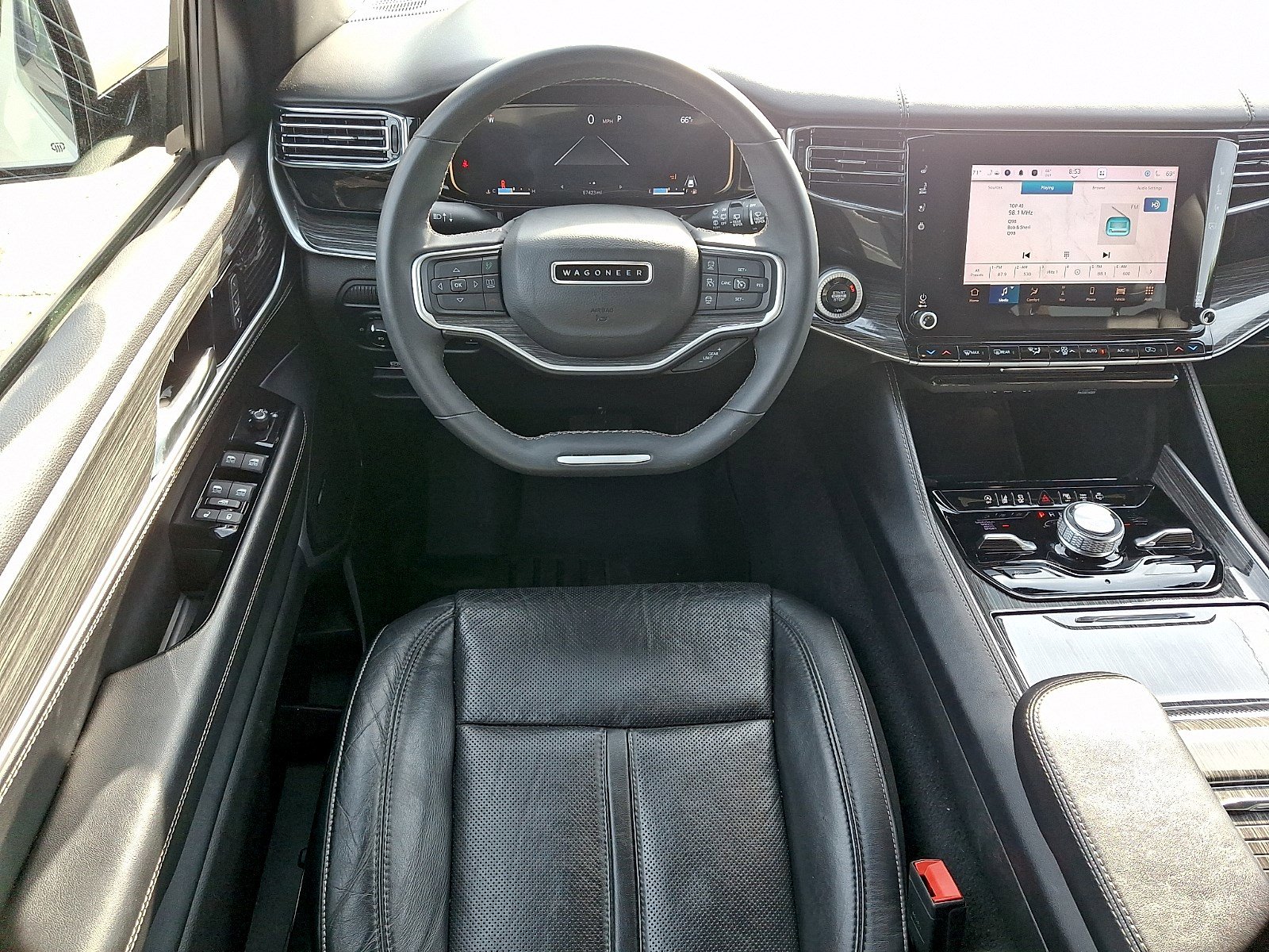 Used 2022 Jeep Wagoneer Series III w/ Flexible Seating Group AWD/4WD image 10