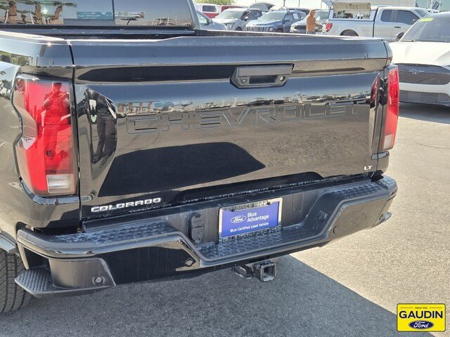 Used 2024 Chevrolet Colorado LT w/ LT Convenience Package III RWD image 6