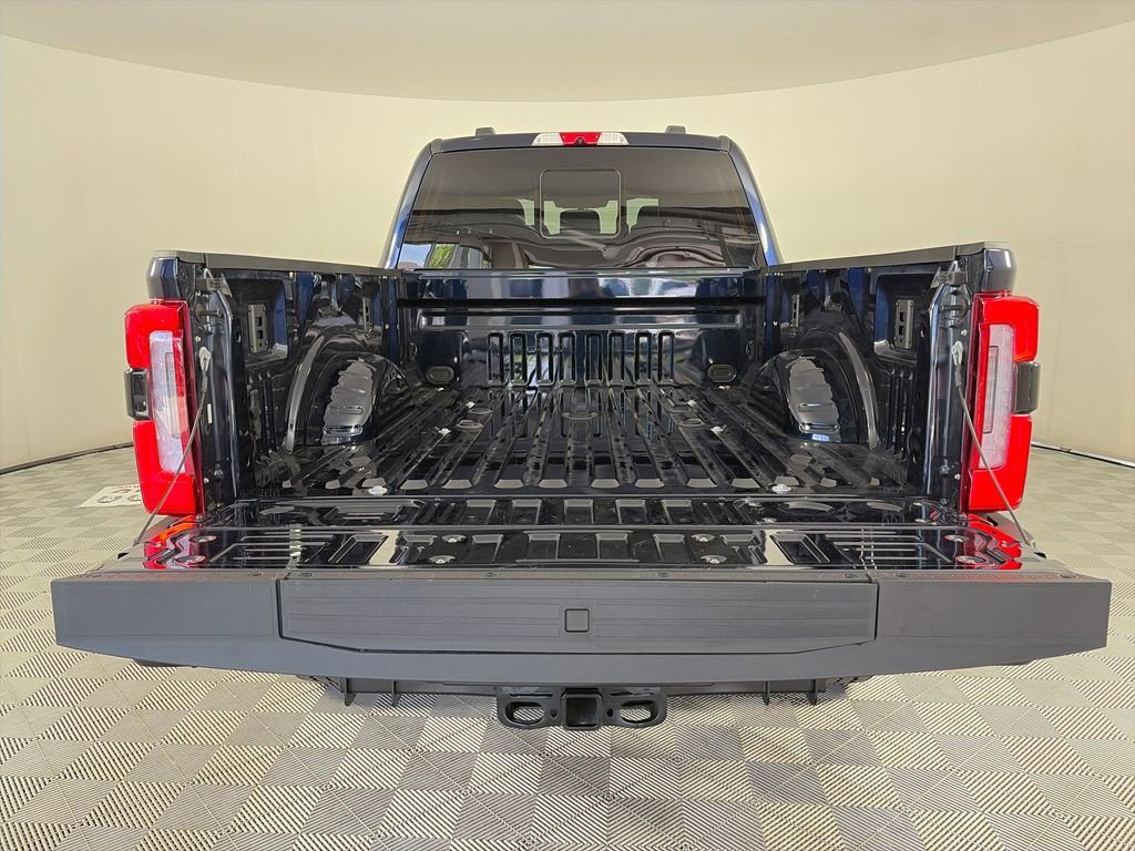 Certified 2025 Ford F350 Platinum AWD/4WD image 28