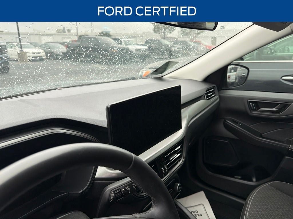 Certified 2023 Ford Escape Active w/ Tech Pack #1 FWD image 3