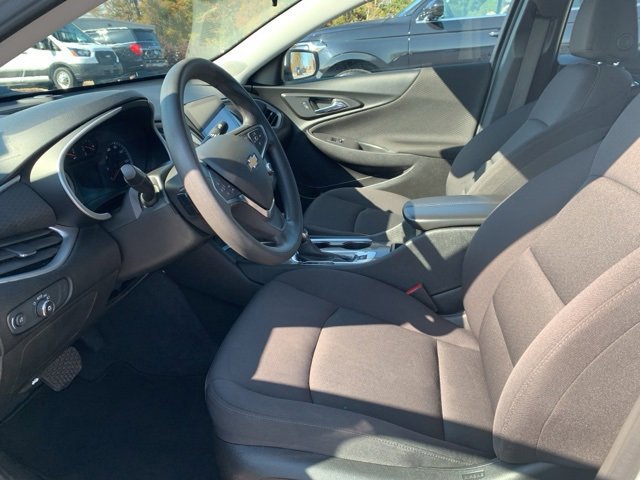 Used 2024 Chevrolet Malibu LT image 14