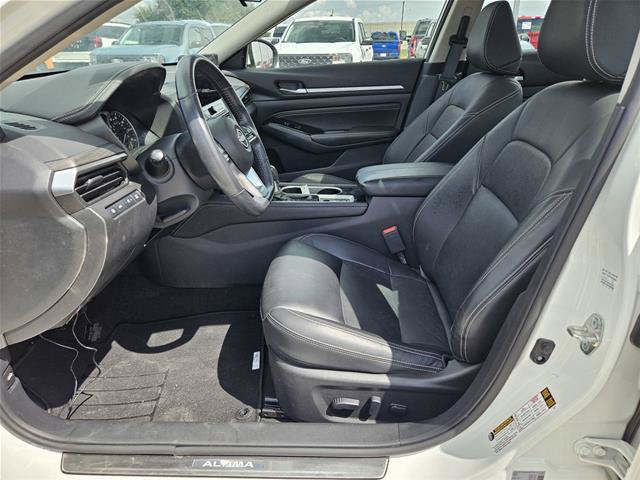 Used 2023 Nissan Altima 2.5 SL FWD image 14