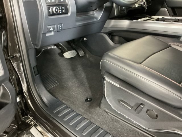 Certified 2024 Ford F350 Lariat AWD/4WD image 18