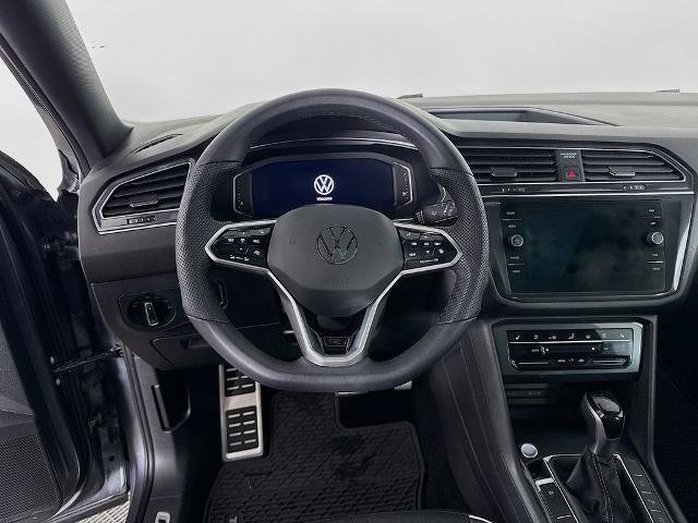Used 2022 Volkswagen Tiguan SEL R-Line AWD/4WD image 12