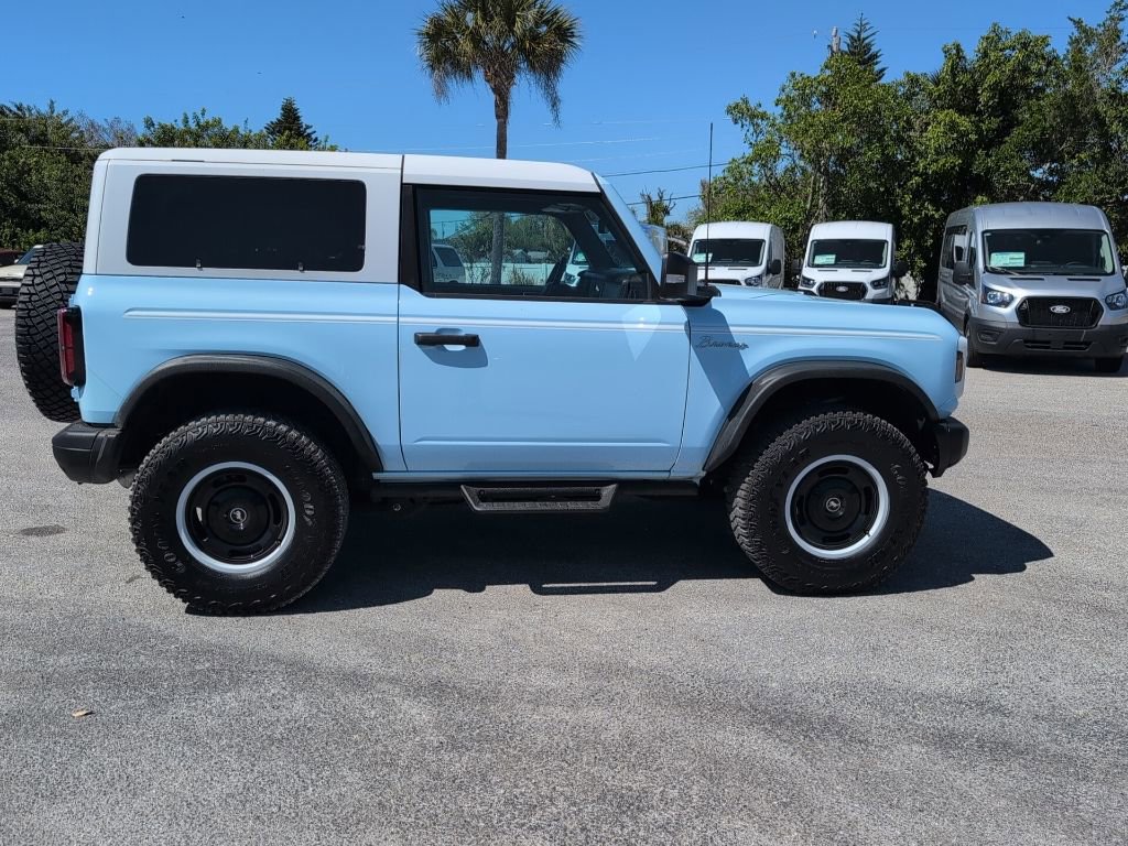 Certified 2024 Ford Bronco Heritage Edition AWD/4WD image 2