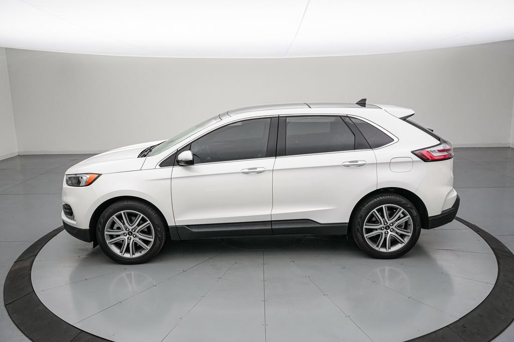 Certified 2023 Ford Edge Titanium AWD/4WD image 7
