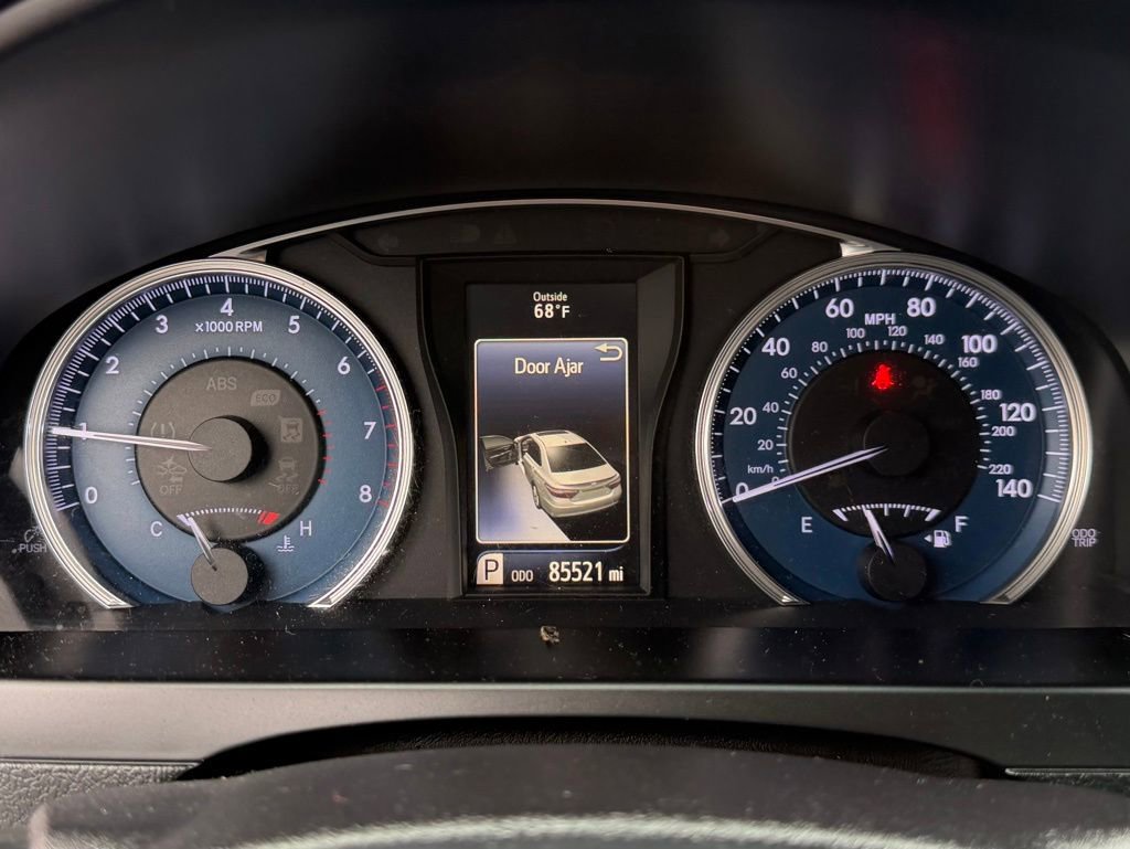 Used 2017 Toyota Camry LE image 20