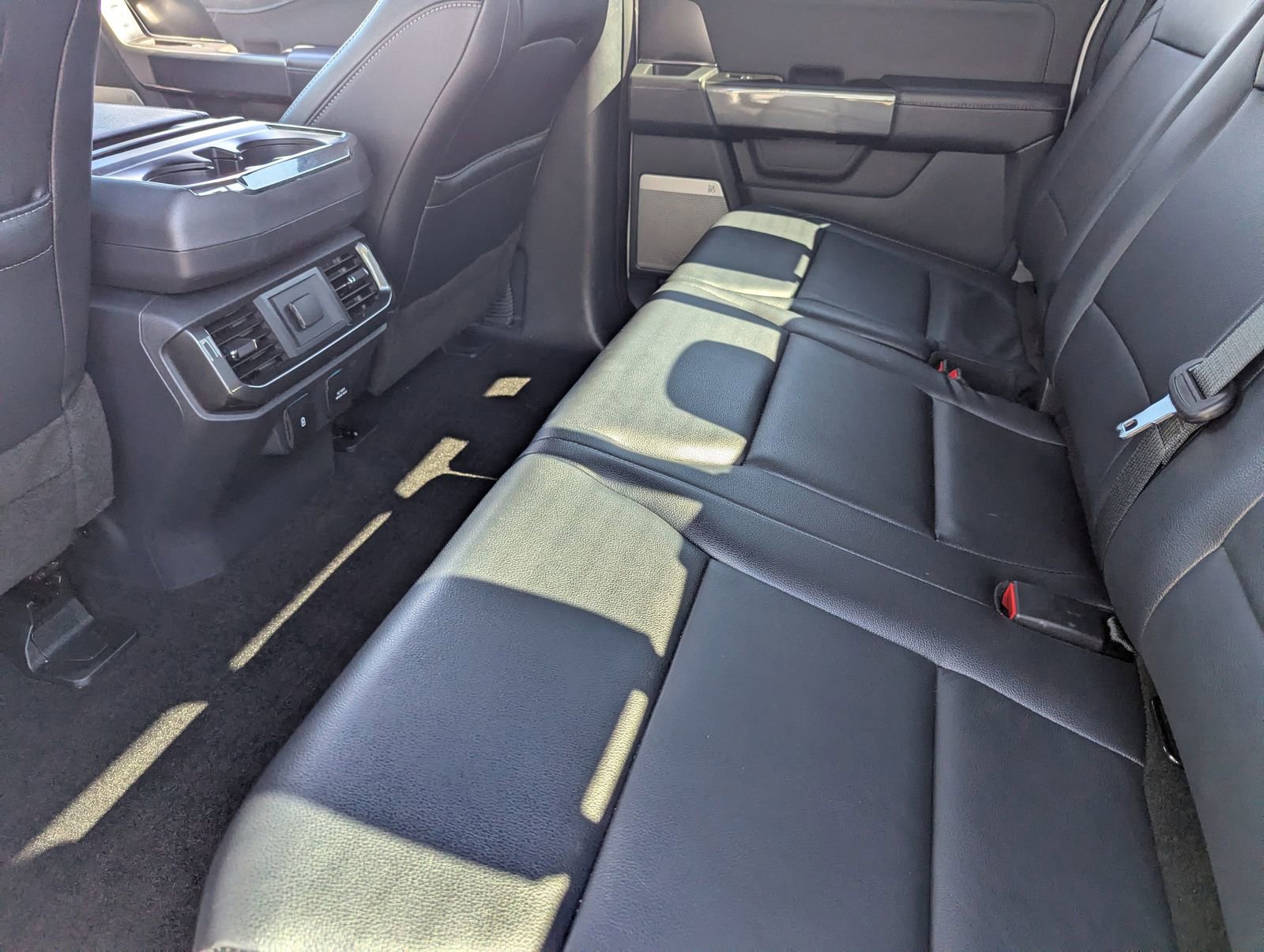 Certified 2022 Ford F150 XLT w/ Equipment Group 302A High image 15