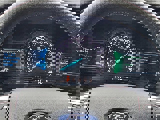 Certified 2019 Ford Ranger Lariat w/ Equipment Group 501A Mid image 35