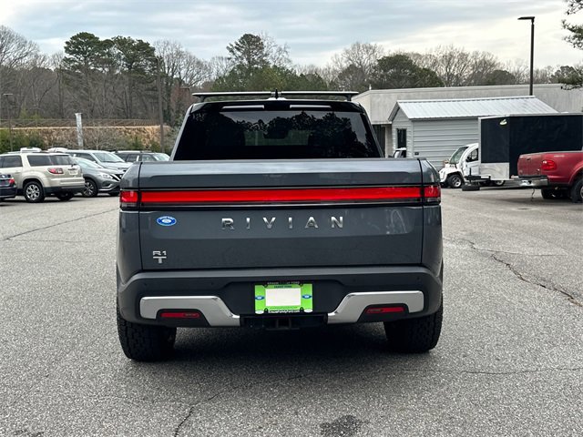 Used 2023 Rivian R1T Adventure image 4