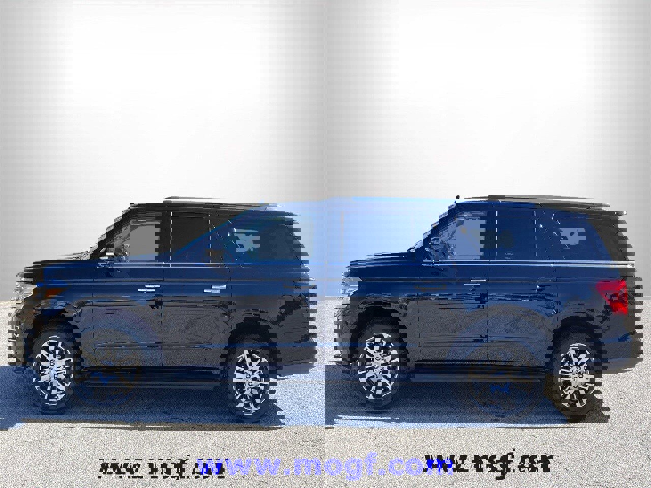 Certified 2024 Ford Expedition Max Limited image 27