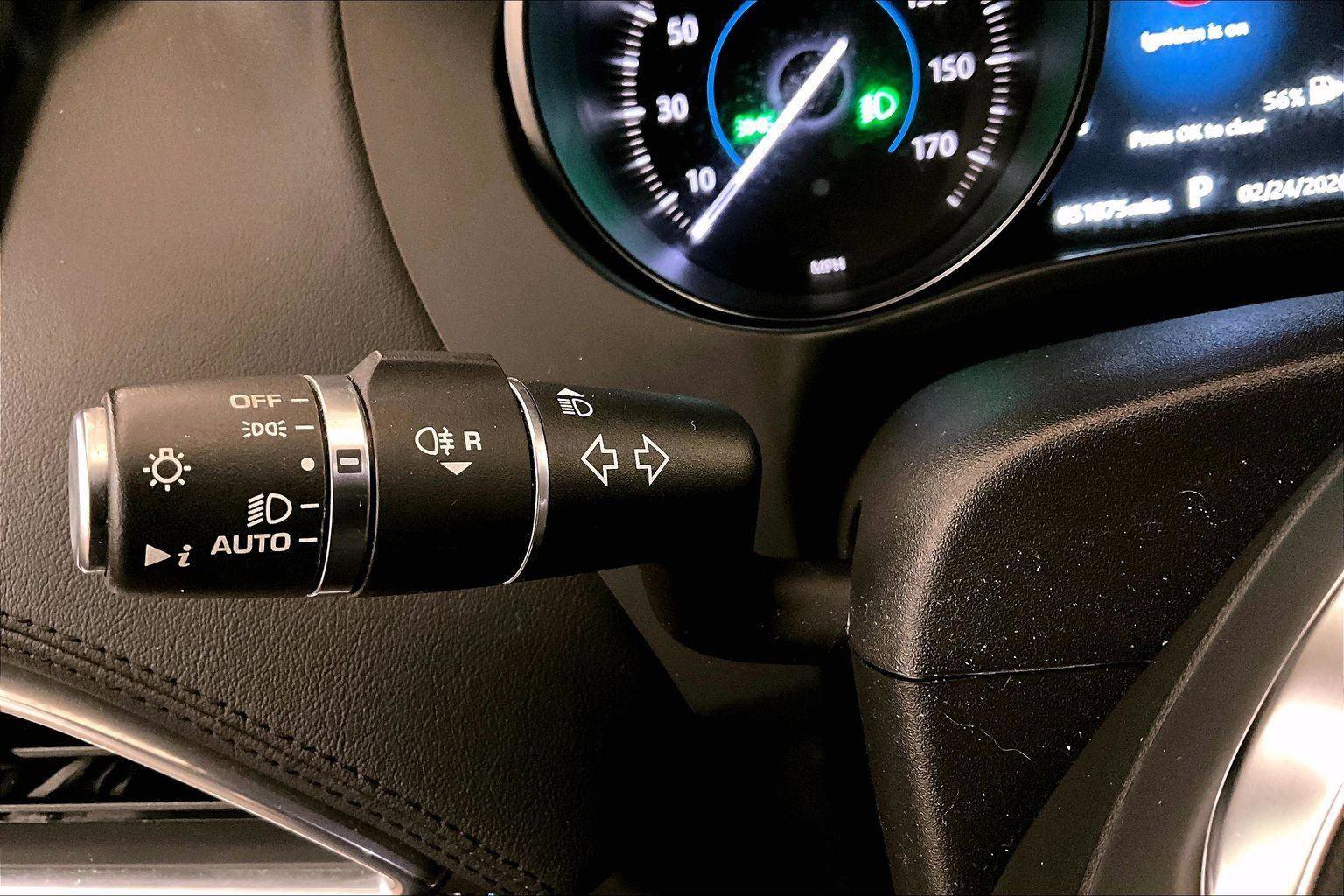 Used 2020 Jaguar F-PACE Prestige image 30