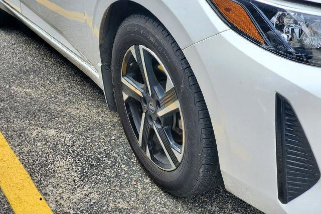 Used 2024 Nissan Sentra SV w/ All-Weather Package image 4