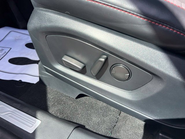 Certified 2025 Ford Explorer ST-Line AWD/4WD image 19