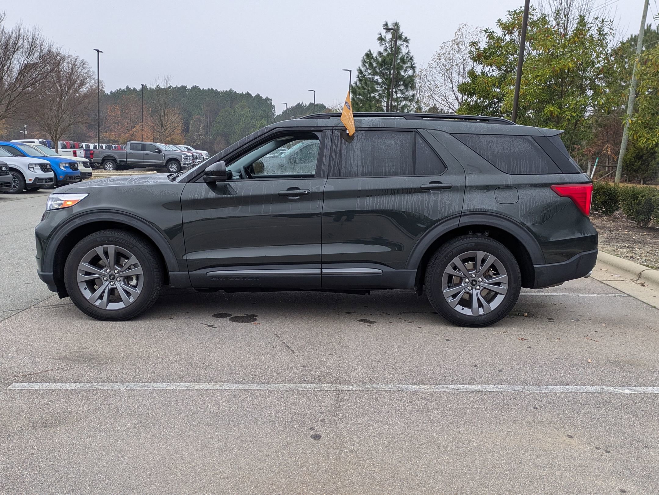 Certified 2022 Ford Explorer XLT w/ Equipment Group 202A image 7