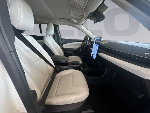 Certified 2025 Ford Mustang Mach-E Premium AWD/4WD image 17