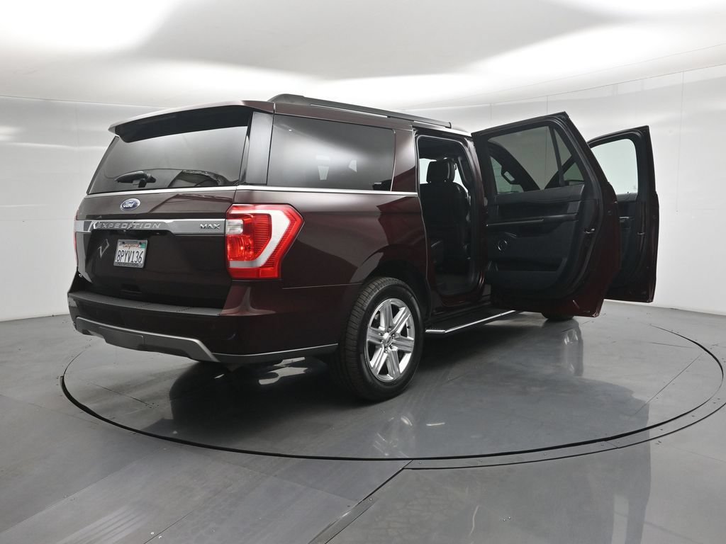 Certified 2020 Ford Expedition Max XLT w/ Equipment Group 202A RWD image 5