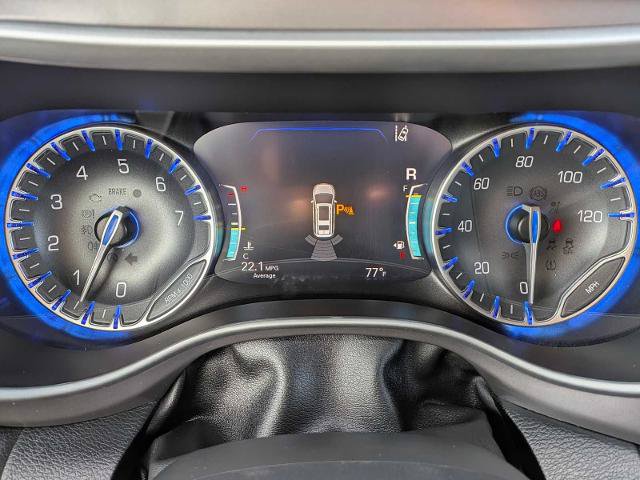 Used 2025 Chrysler Pacifica Select FWD image 27