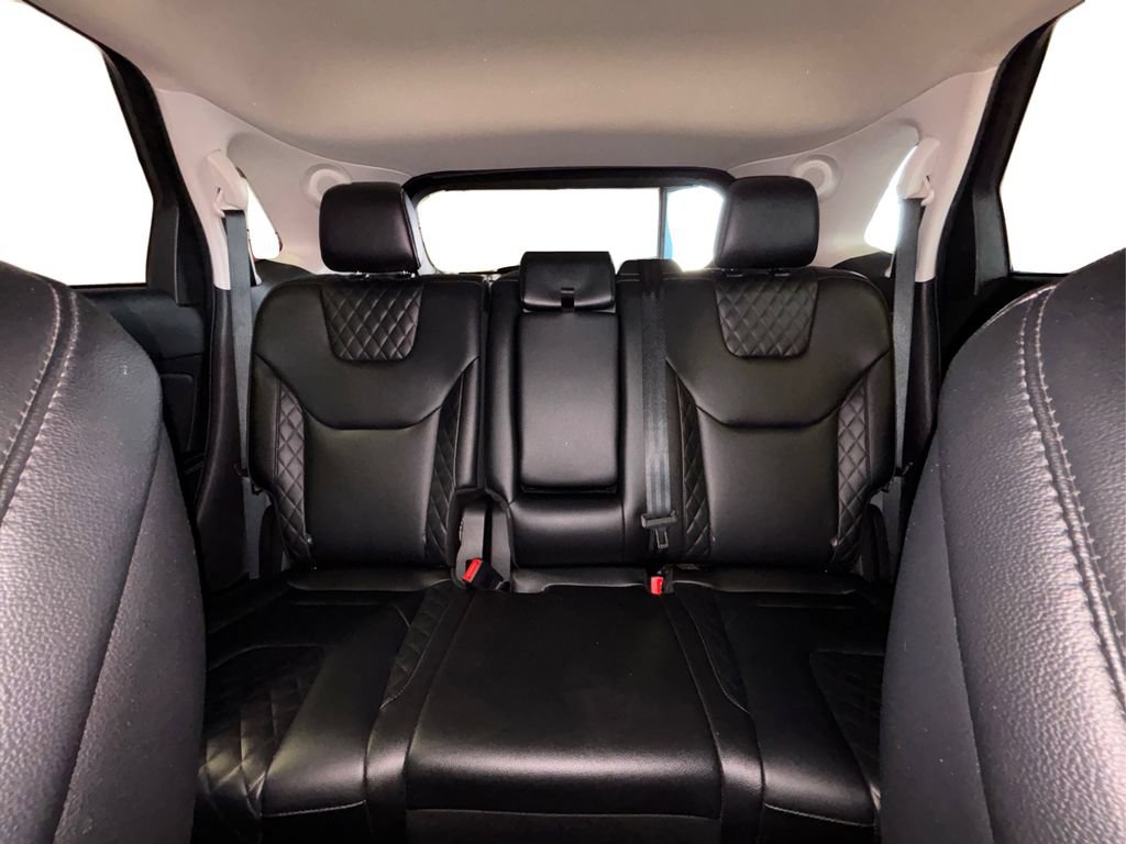 Certified 2023 Ford Edge Titanium AWD/4WD image 23