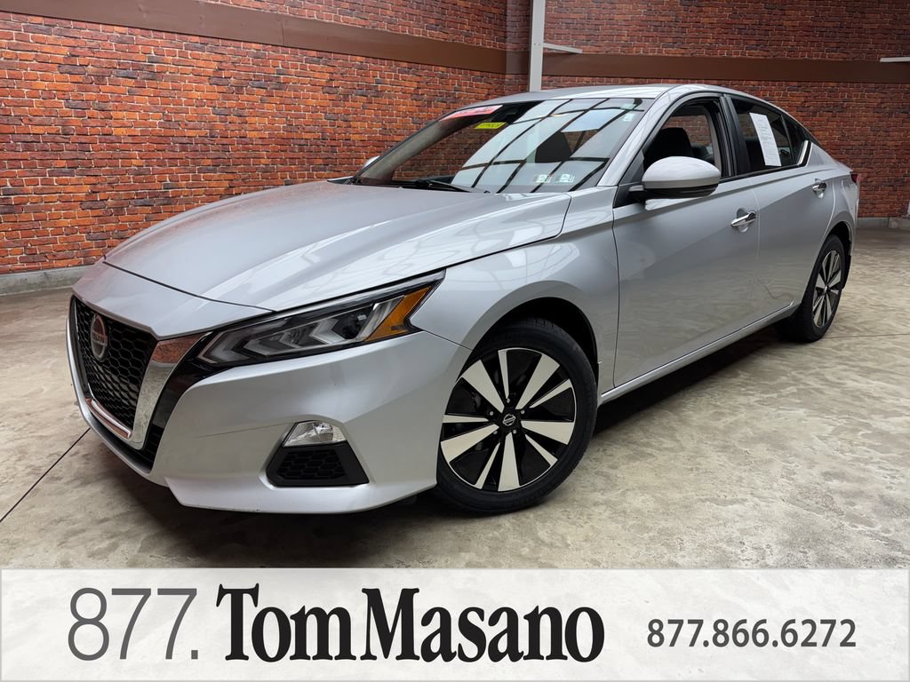 Used 2022 Nissan Altima 2.5 SV w/ SV Premium Package AWD/4WD image 1