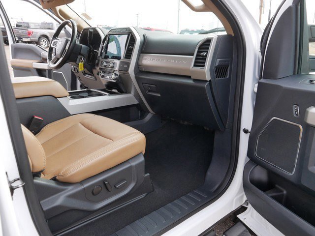Certified 2022 Ford F350 Lariat w/ Lariat Value Package AWD/4WD image 19