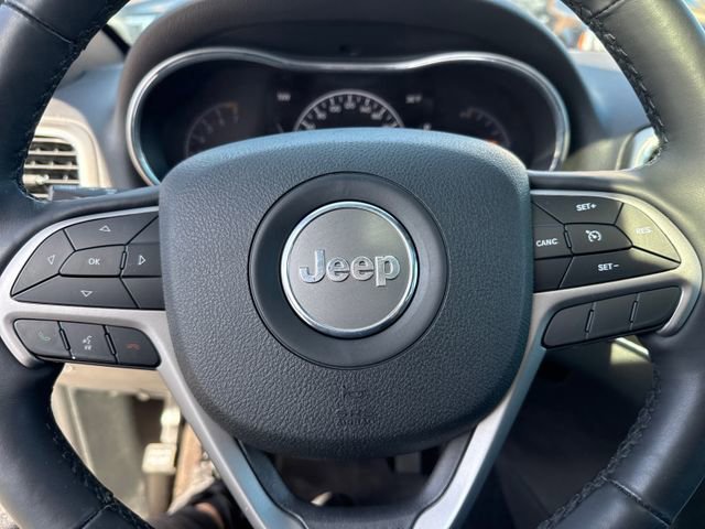 Used 2018 Jeep Grand Cherokee Limited image 21