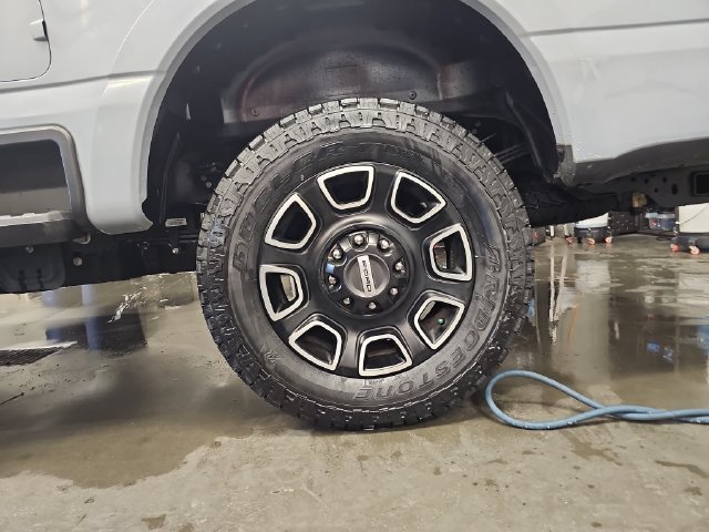 Certified 2024 Ford F250 Platinum AWD/4WD image 29