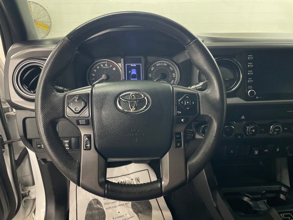 Used 2020 Toyota Tacoma TRD Off-Road image 17
