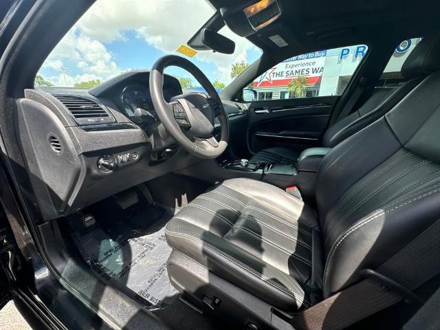Used 2023 Chrysler 300 S RWD image 13
