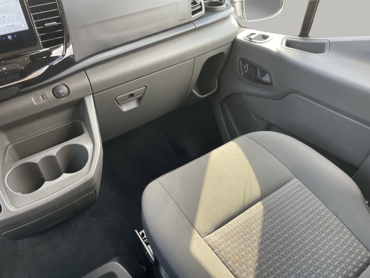 Certified 2024 Ford Transit 350 XLT image 21