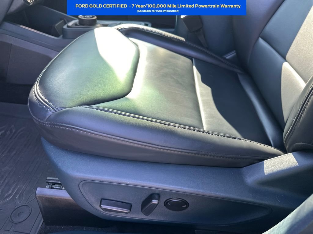 Certified 2024 Ford Maverick Lariat w/ Black Appearance Package image 8