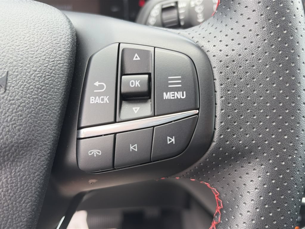 Certified 2025 Ford Escape ST-Line FWD image 20