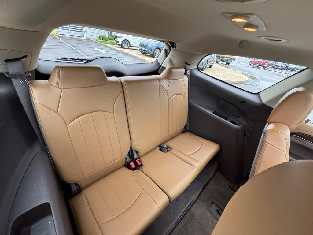Used 2017 Buick Enclave Premium w/ Experience Buick Package AWD/4WD image 18