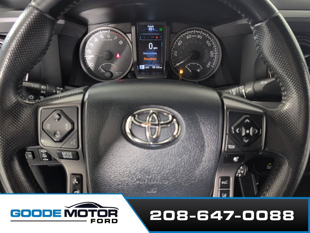 Used 2018 Toyota Tacoma TRD Sport w/ Technology Package AWD/4WD image 15