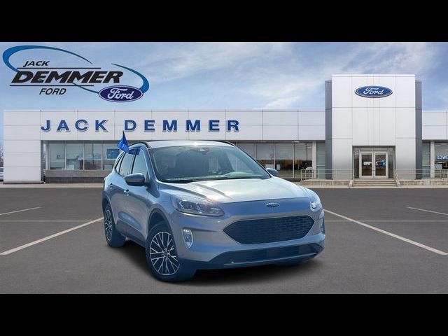 Certified 2022 Ford Escape SEL w/ Technology Package