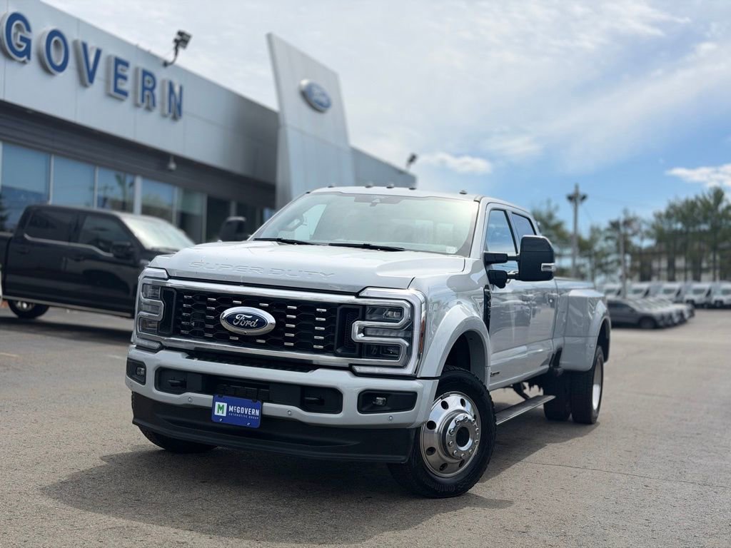 Certified 2025 Ford F450 Platinum w/ FX4 Off-Road Package