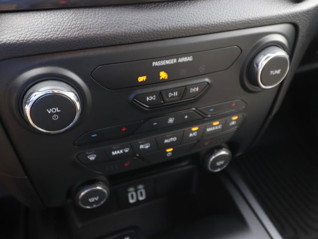 Certified 2019 Ford Ranger Lariat w/ Equipment Group 501A Mid AWD/4WD image 22